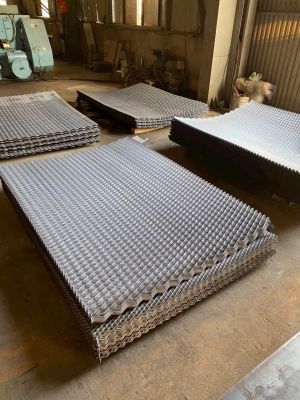 Lưới dập giãn XG19